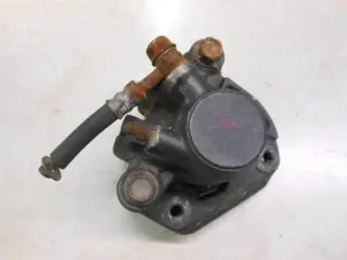 Suzuki GS750T Remklauw links voor