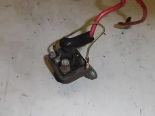 Suzuki GS650GT Startrelais 31800-37020