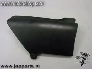 Suzuki GS750 Zijkap rechts zwart