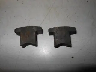 Suzuki GS750L Clipjes achterbrug