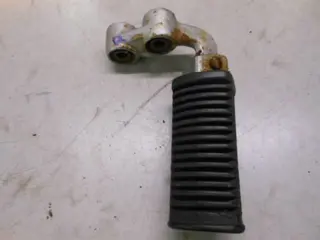 Suzuki GS750T Voetstep rechts voor 43510-49500 & 43550-34500