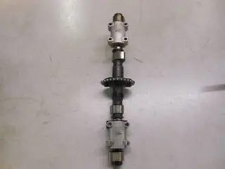 Suzuki GS850G Nokkenas uitlaat