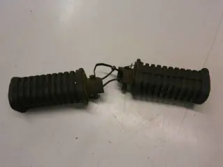 Suzuki GS850G Steps achter 43612-45000 & 43622-45000