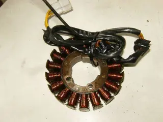Suzuki GSF400 Dynamo Stator 31401-33C00