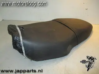 Suzuki GSF600(GN77) Zadel