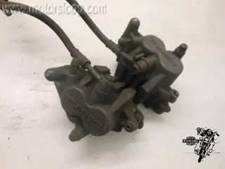 Suzuki GSF600S(A81111) Remklauwset voor