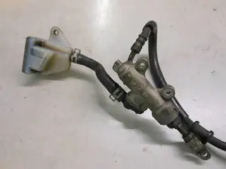 Suzuki GSX-R 1000(K1)  Rempomp achter 69600-33C00