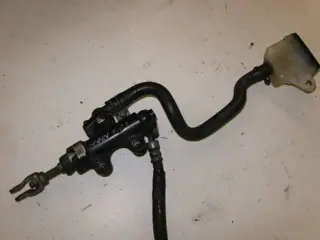 Suzuki GSX-R750 Rempomp Achter 69600-17C00