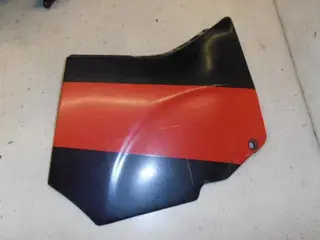 Suzuki GSX-R750 Zijkap rechts 27A00