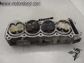 Suzuki GSX-R750T(GR7DB) Cilinder met zuigers