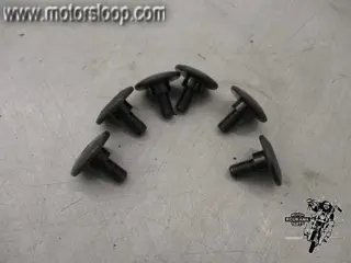 Suzuki GSX-R750T(GR7DB) Klepdekselbouten