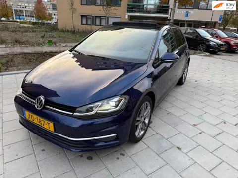 Volkswagen Golf 1.6 TDI | PANO | READ TEXT! | PDC | Keyless EXPORT