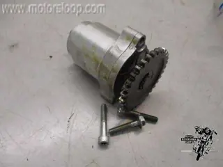 Suzuki GSX400F(GK74A) Oliepomp