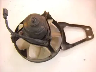 Suzuki GSX400FWS Koelvin