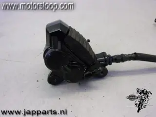 Suzuki GSX400X Remklauw rechts voor