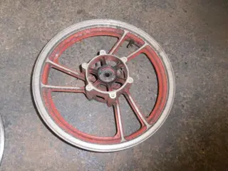 Suzuki GSX400X Voorwiel