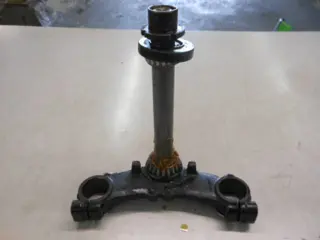 Suzuki GSX550(GN71) Balhoofd T-stuk