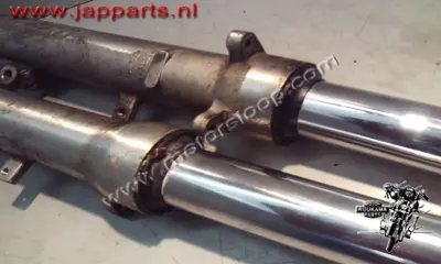 Suzuki GSX600F(AJ1112) Voorvork poten