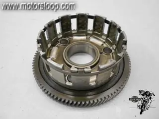 Suzuki GSX750E Koppelingskorf