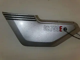 SUZUKI GSX750E Zijkap Links Zilver