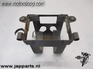 Suzuki GSX750EF(GR72A) Accubak