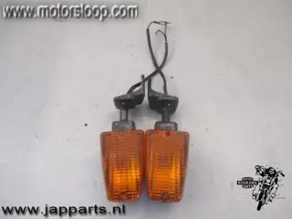 Suzuki GSX750EF(GR72A) Knipperlichtenset voorkant