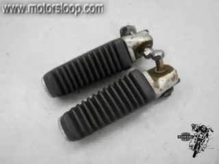 Suzuki GSX750ES(GR72A) Voetsteps achter