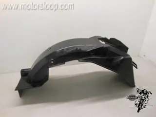 Suzuki GSX750F Binnenspatbord 63111-20C30