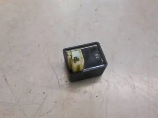 Suzuki GSX750F Knipperrelais 38610-45D01