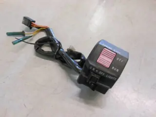 Suzuki GSX750F Stuurschakelaar rechts 37200-17C32