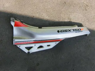 Suzuki GSX750F Zijkap Links Zilver