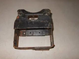 Suzuki GT380 Accuhouder 41540-33000