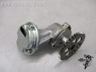 Suzuki LS650 Oliepomp