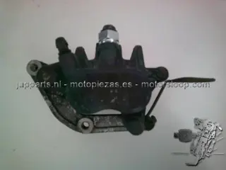 Suzuki RF600R Remklauw 2