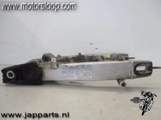 Suzuki RF900R Achterbrug