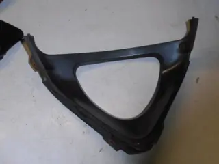 Suzuki RF900R Middendeel onderkuip 94498-21E00