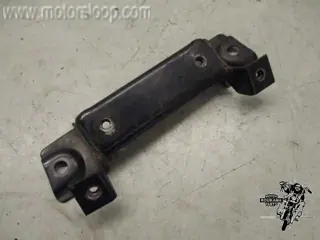 Suzuki RF900R Tankbeugel