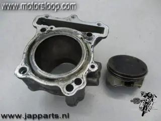 Suzuki SV650N(BY1111) Cilinder met zuiger achter