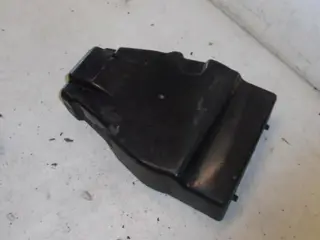 Suzuki TU250X Binnenbak Plastic