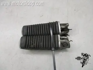 Suzuki VX800 Voetsteps voor