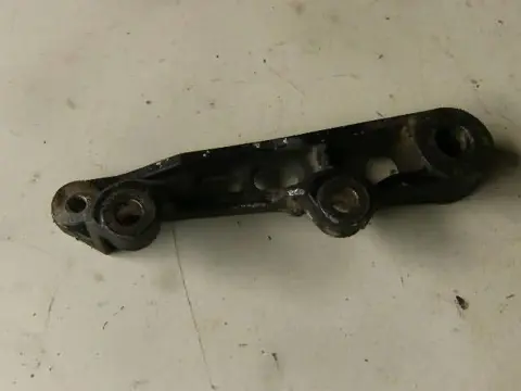 Yamaha FZ600(2HW) Remklauwhouder achter 3HE-25819-01-00