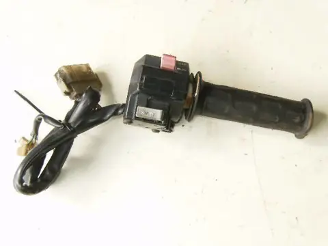 Yamaha FZ600(2HW) Stuurschakelaar rechts 1AE-83975-01-00