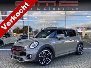 MINI 2.0 Cooper S Facelift JCW Pack Panorama HUD Active Cruise