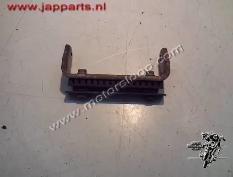 Yamaha FZS600 Brandstoftank beugel