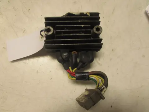 SPANNINGSREGELAAR Honda Goldwing GL 1974 - 1979
