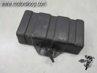 Yamaha XJ700N/S(1FG) Gereedschapbakje