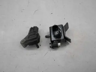 Yamaha XJR1300(RP191) Luchtdruk sensoren