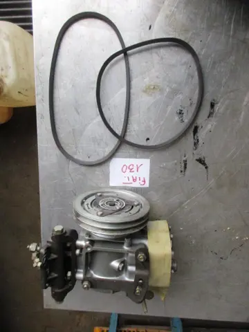 A/C Compressor for Fiat 130 Coupè