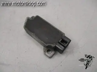 Yamaha XTZ660(3YF) Spanningsregelaar