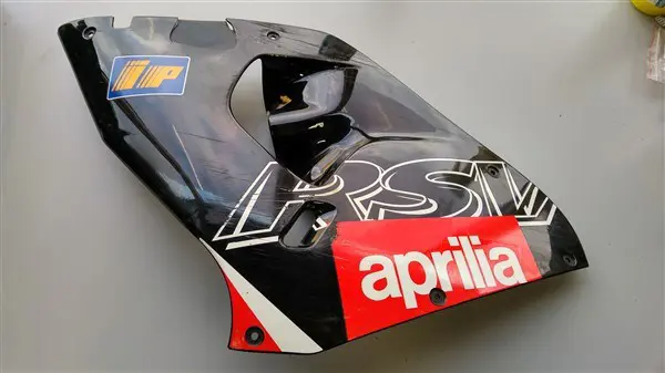 LINKER ZIJKUIP Aprilia RSV 1000 1998 - 2000
